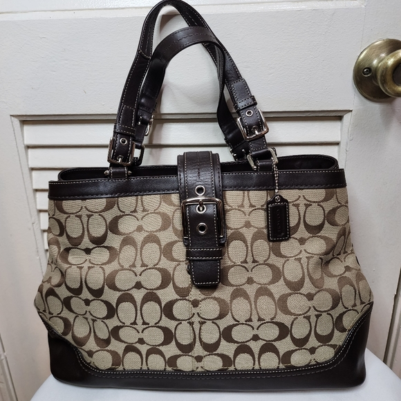 Coach Purse Hampton Signature Handbag Brown Canvas Leather - Picture 1 of 4